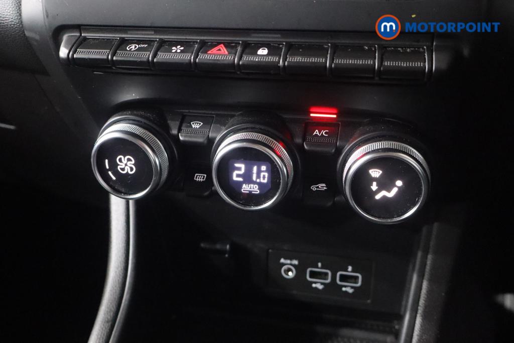 Renault Captur Techno Manual Petrol SUV - Stock Number (1627483) - 7th supplementary image