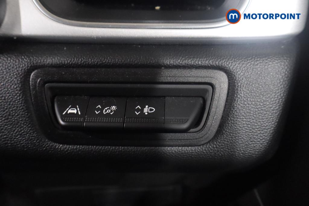 Renault Captur Techno Manual Petrol SUV - Stock Number (1627483) - 12th supplementary image