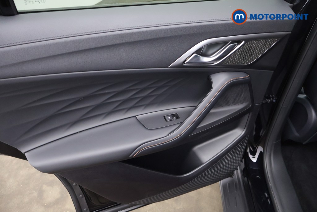 Mg Motor Uk HS Trophy Automatic Petrol Plug-In Hybrid SUV - Stock Number (1627627) - 16th supplementary image