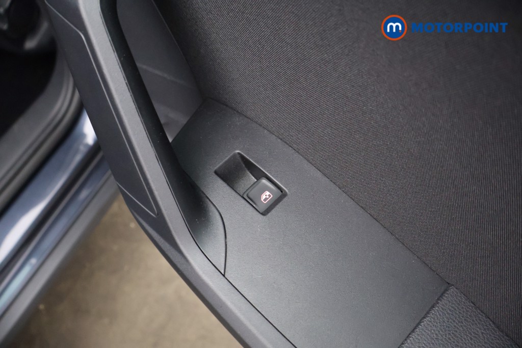 Seat Arona FR Automatic Petrol SUV - Stock Number (1627633) - 27th supplementary image