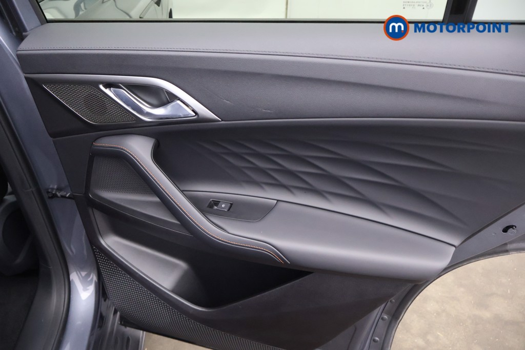 Mg Motor Uk HS Trophy Automatic Petrol Plug-In Hybrid SUV - Stock Number (1627831) - 17th supplementary image