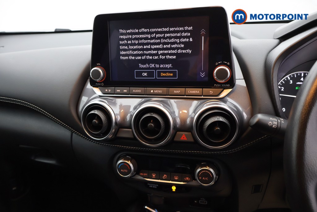 Nissan Juke N-Connecta Manual Petrol SUV - Stock Number (1628252) - 12th supplementary image