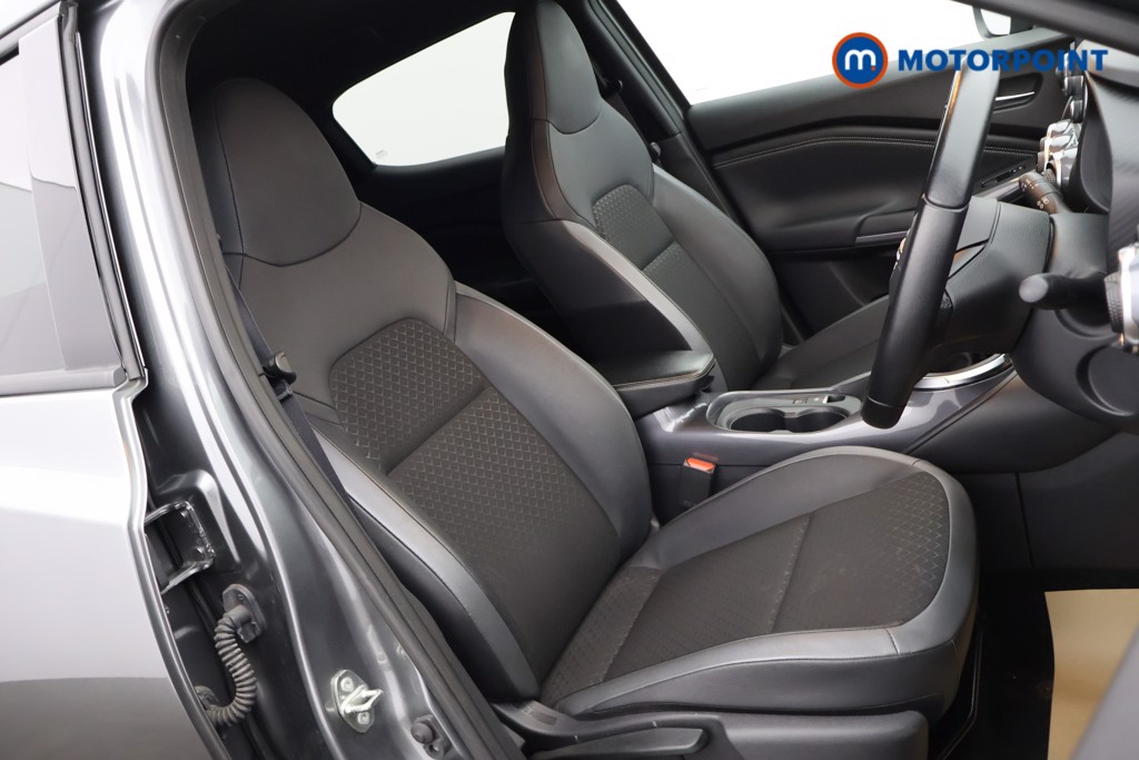 Nissan Juke N-Connecta Manual Petrol SUV - Stock Number (1628252) - 21st supplementary image