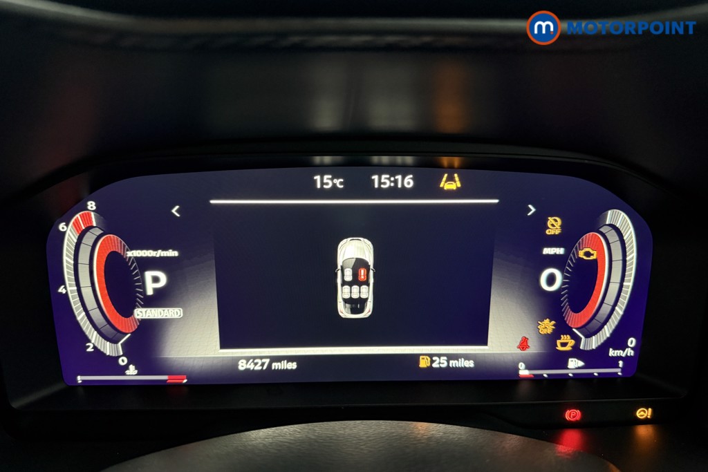 Nissan Juke Tekna Automatic Petrol SUV - Stock Number (1628267) - 5th supplementary image