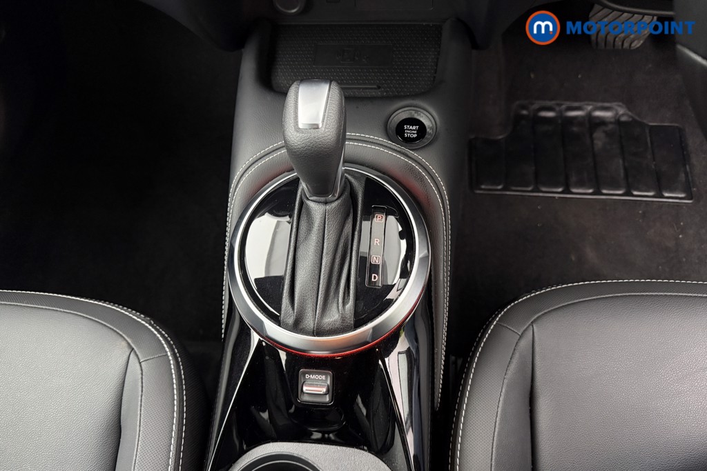 Nissan Juke Tekna Automatic Petrol SUV - Stock Number (1628267) - 11th supplementary image