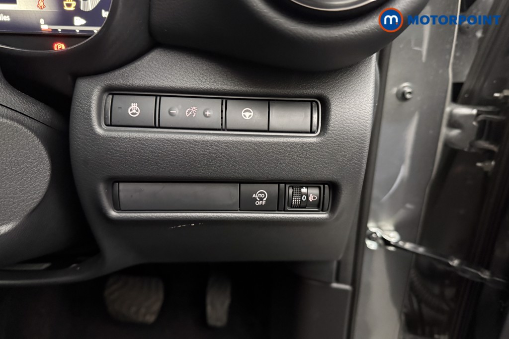 Nissan Juke Tekna Automatic Petrol SUV - Stock Number (1628267) - 14th supplementary image