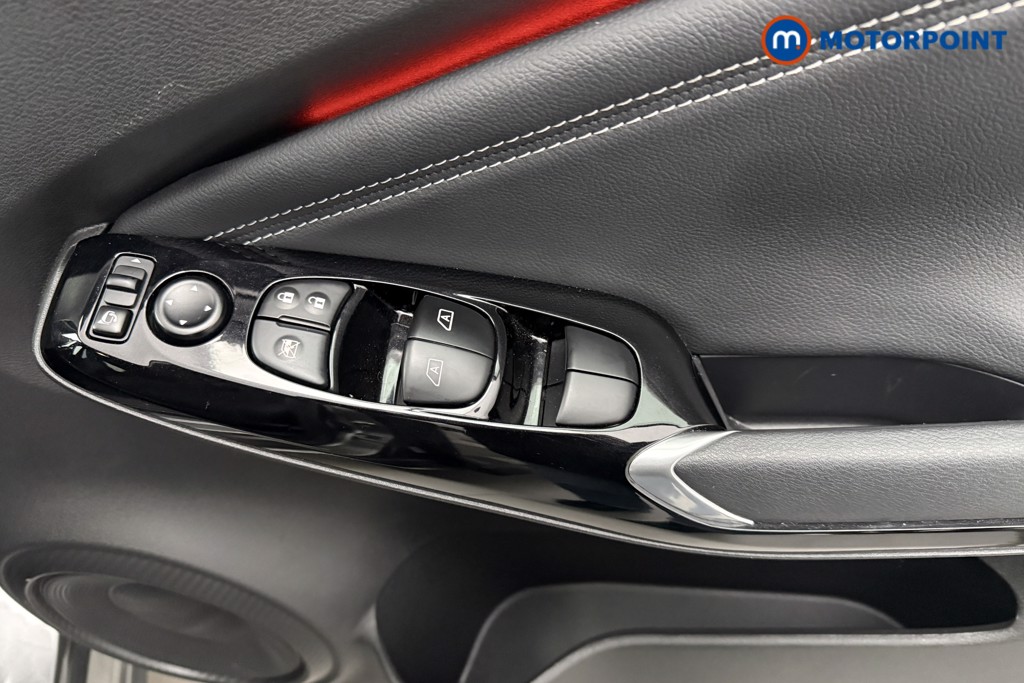 Nissan Juke Tekna Automatic Petrol SUV - Stock Number (1628267) - 16th supplementary image