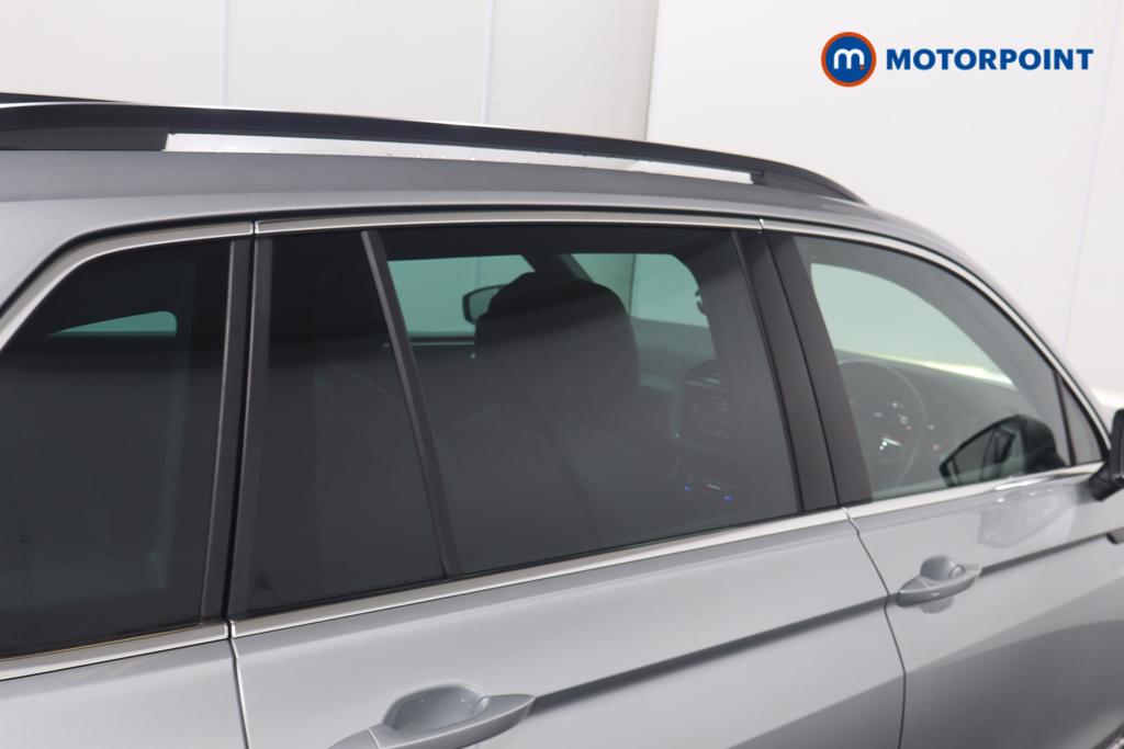 Volkswagen Tiguan R-Line Edition Automatic Petrol SUV - Stock Number (1628390) - 28th supplementary image
