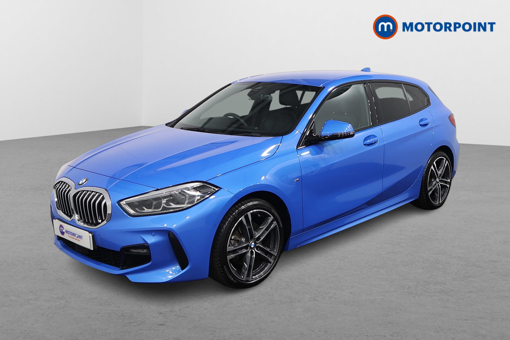 BMW 1 Series M Sport Automatic Petrol Hatchback - Stock Number (1628435) - Passenger side front corner