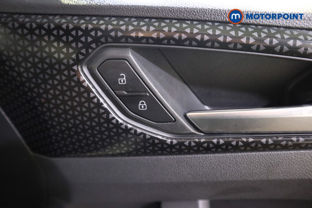 Volkswagen T-Cross SEL Automatic Petrol SUV - Stock Number (1628527) - 12th supplementary image