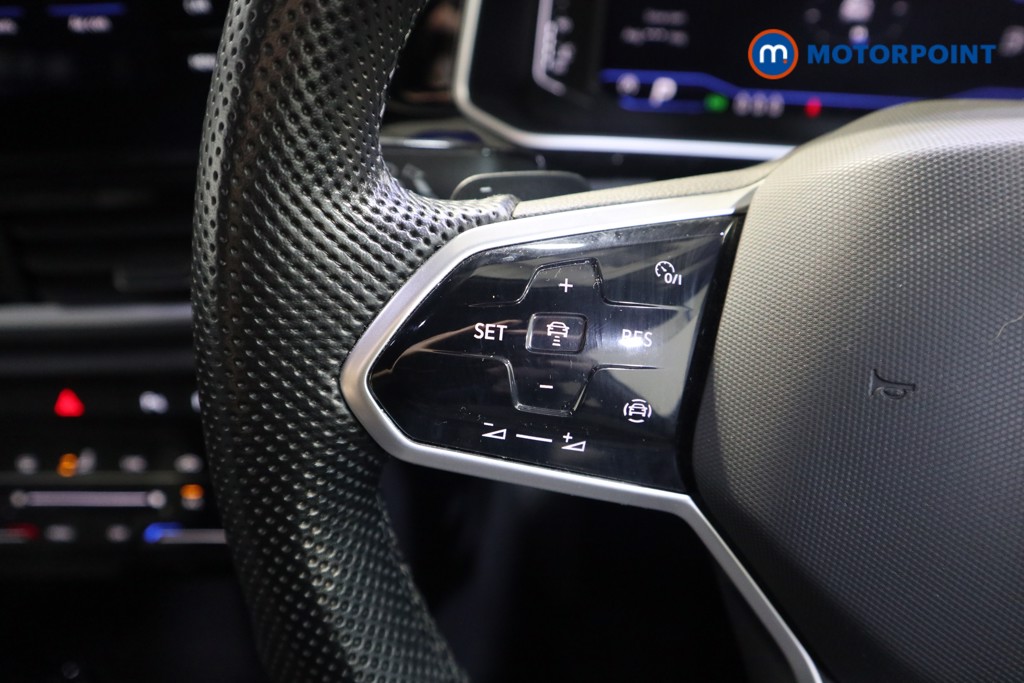 Volkswagen T-Roc R-Line Automatic Petrol SUV - Stock Number (1628533) - 3rd supplementary image