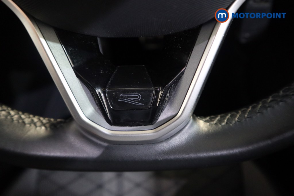 Volkswagen T-Roc R-Line Automatic Petrol SUV - Stock Number (1628533) - 5th supplementary image