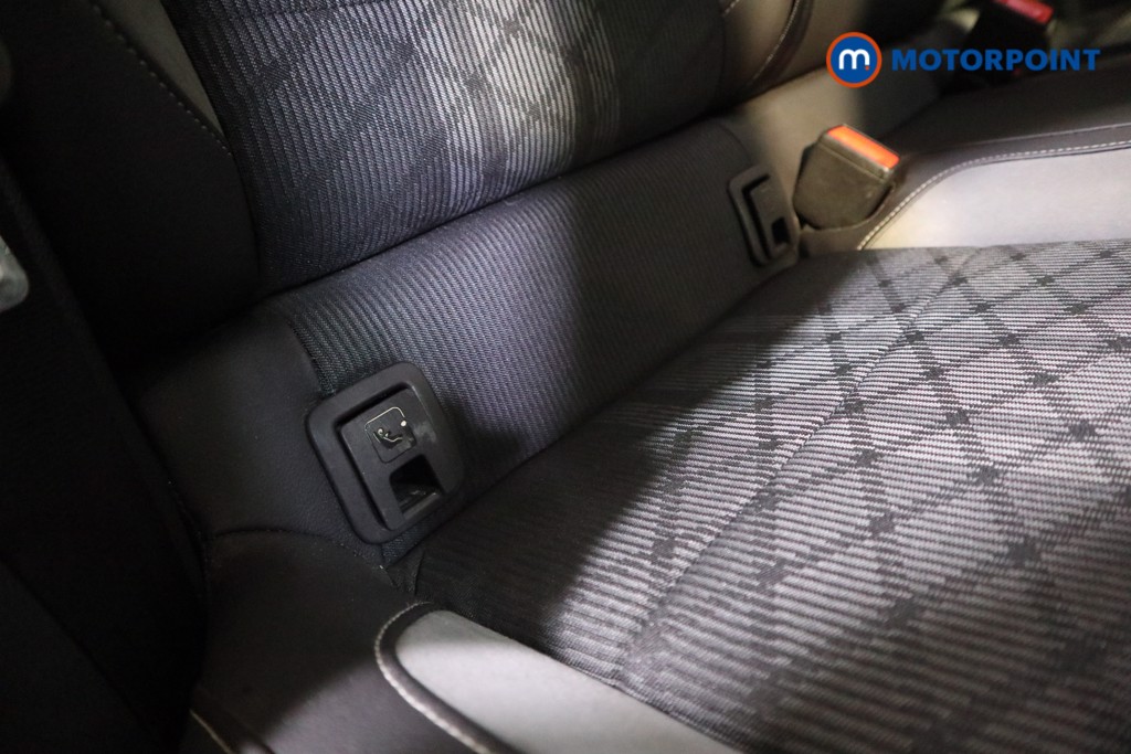 Volkswagen T-Roc R-Line Automatic Petrol SUV - Stock Number (1628533) - 20th supplementary image