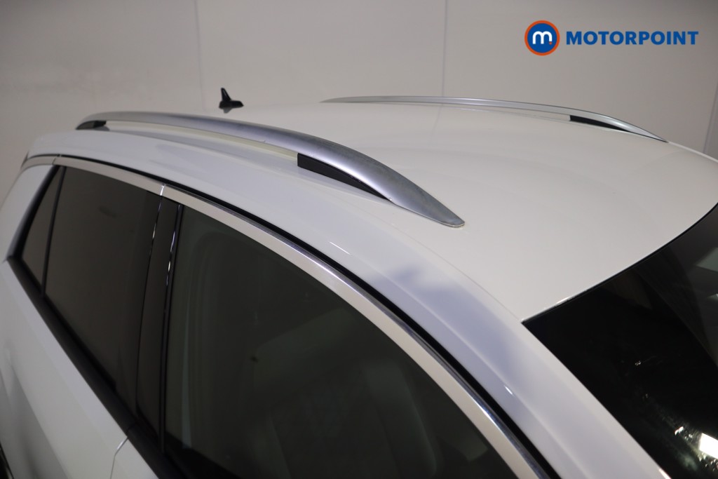 Volkswagen T-Roc R-Line Automatic Petrol SUV - Stock Number (1628533) - 34th supplementary image