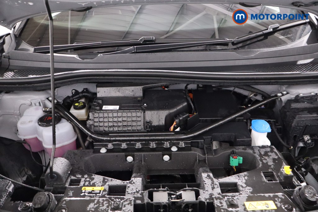 Peugeot 2008 Allure Premium-Plus Automatic Electric SUV - Stock Number (1628563) - 29th supplementary image