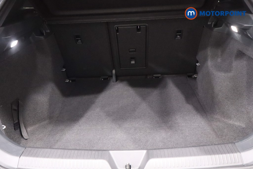 Peugeot 2008 Allure Premium-Plus Automatic Electric SUV - Stock Number (1628563) - 34th supplementary image