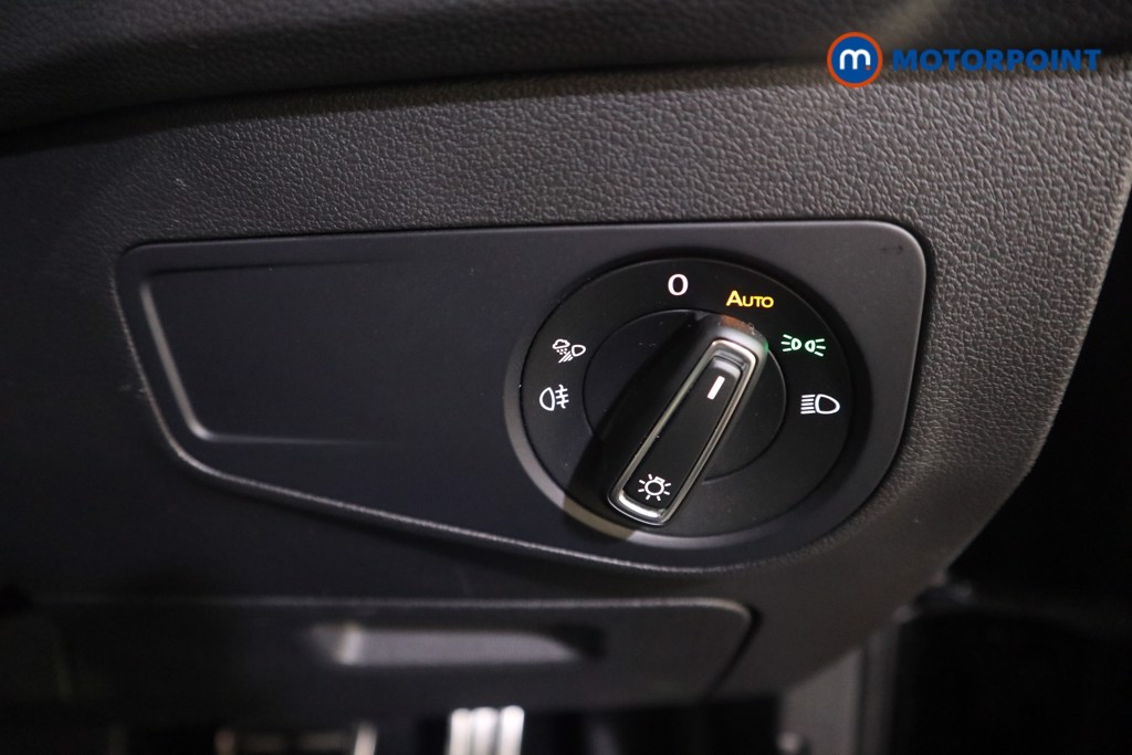 Volkswagen Tiguan R-Line Automatic Petrol SUV - Stock Number (1628593) - 15th supplementary image