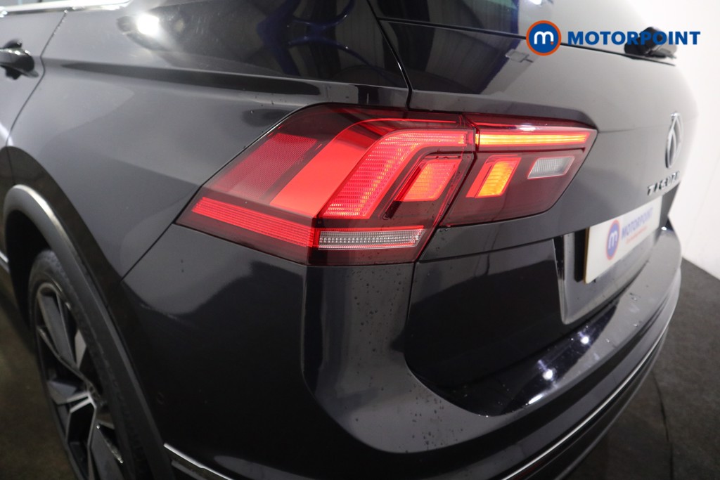 Volkswagen Tiguan R-Line Automatic Petrol SUV - Stock Number (1628593) - 32nd supplementary image