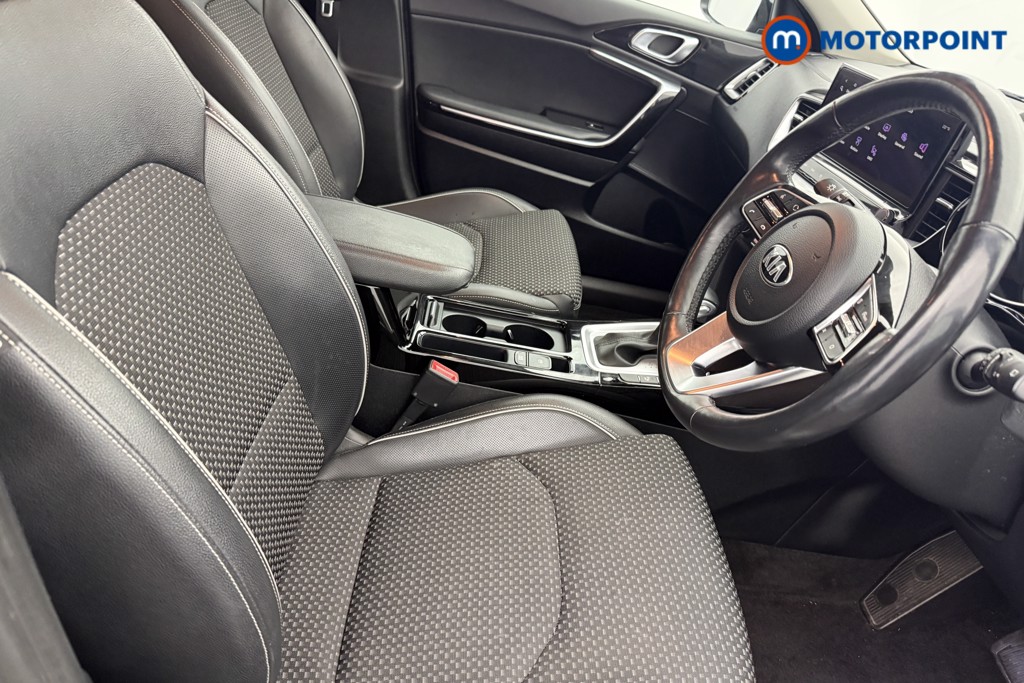 KIA Xceed 3 Automatic Petrol Plug-In Hybrid Hatchback - Stock Number (1628658) - 14th supplementary image