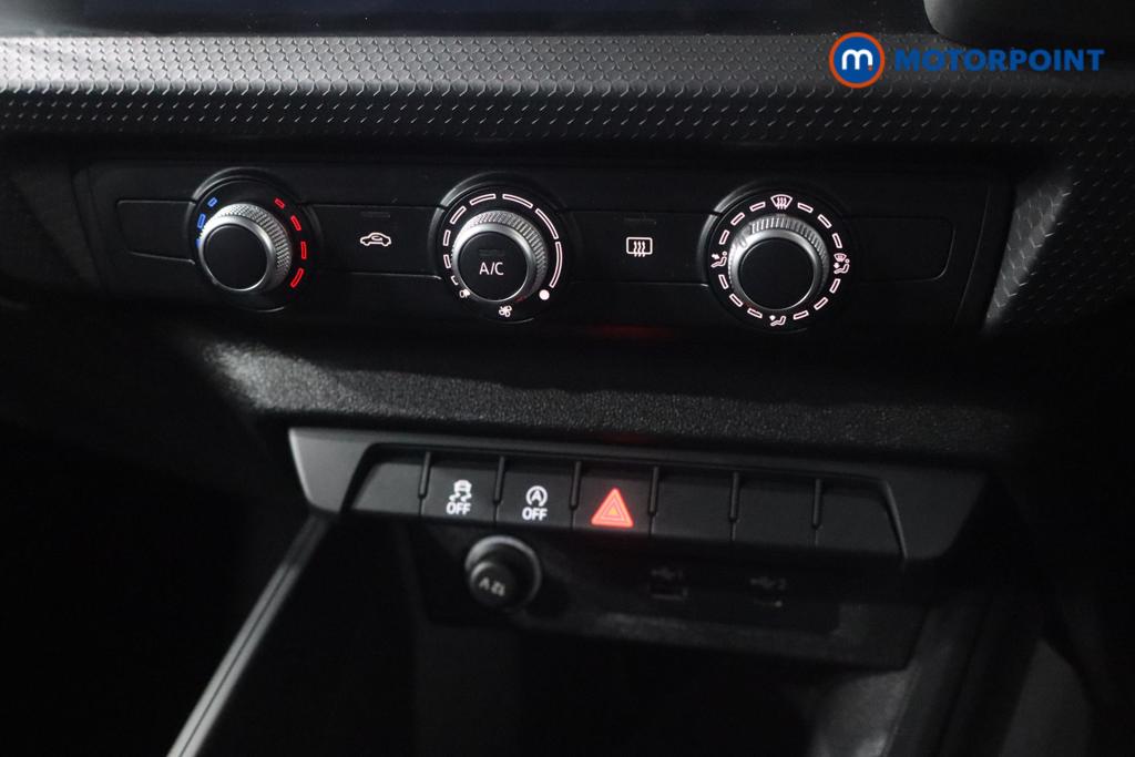 Audi A1 Technik Manual Petrol Hatchback - Stock Number (1628713) - 4th supplementary image