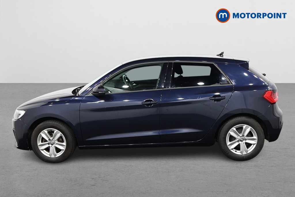 Audi A1 Technik Manual Petrol Hatchback - Stock Number (1628713) - Passenger side