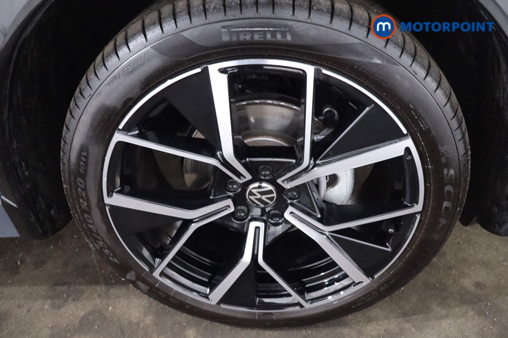 Volkswagen Tiguan R-Line Automatic Petrol SUV - Stock Number (1629181) - 9th supplementary image