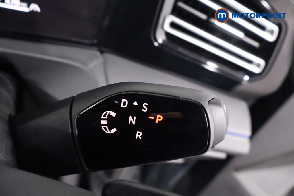 Volkswagen Tiguan R-Line Automatic Petrol SUV - Stock Number (1629181) - 16th supplementary image