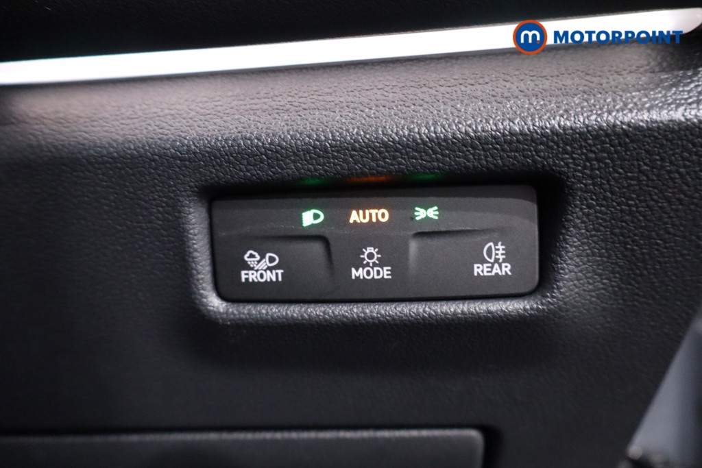 Volkswagen Tiguan R-Line Automatic Petrol SUV - Stock Number (1629181) - 17th supplementary image