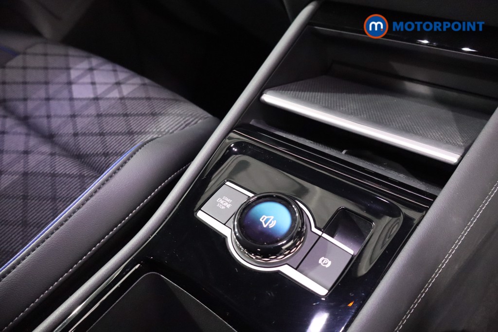 Volkswagen Tiguan R-Line Automatic Petrol SUV - Stock Number (1629181) - 19th supplementary image