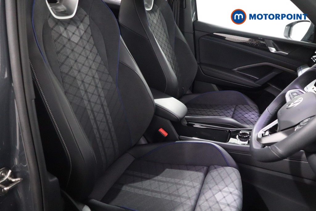 Volkswagen Tiguan R-Line Automatic Petrol SUV - Stock Number (1629181) - 21st supplementary image