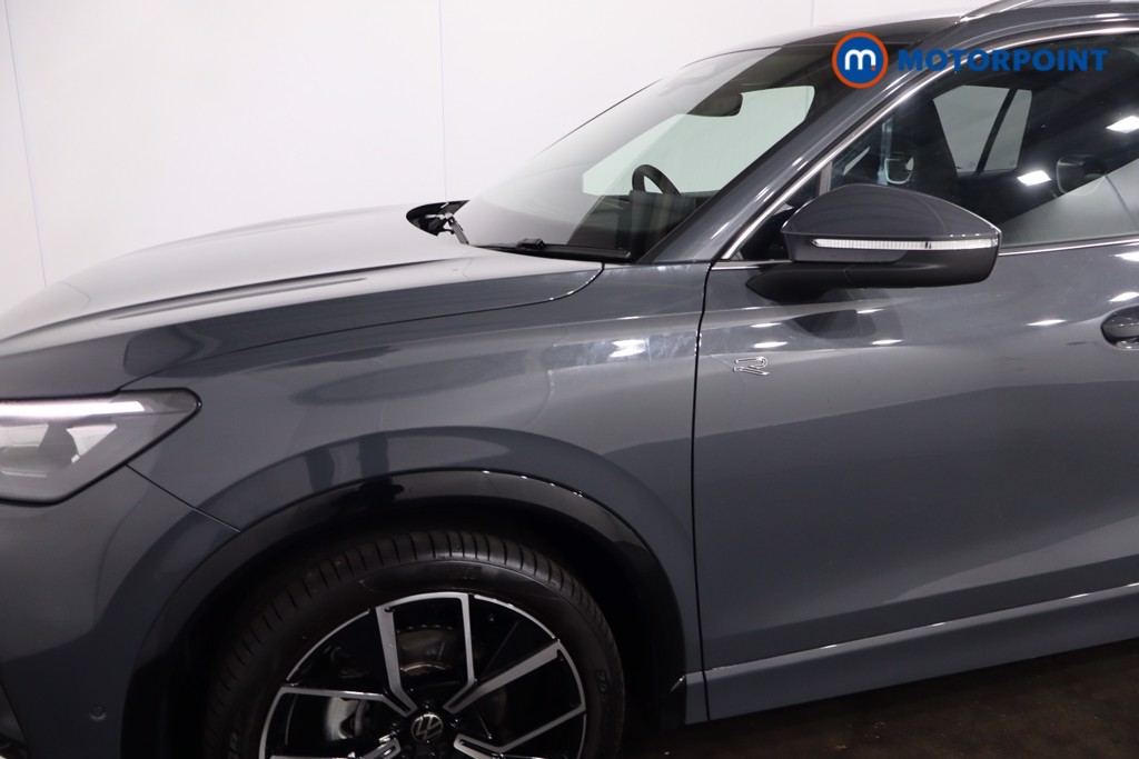 Volkswagen Tiguan R-Line Automatic Petrol SUV - Stock Number (1629181) - 27th supplementary image