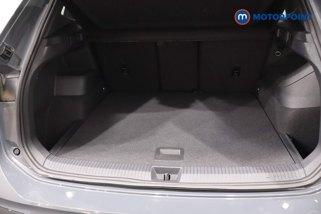 Volkswagen Tiguan R-Line Automatic Petrol SUV - Stock Number (1629181) - 37th supplementary image
