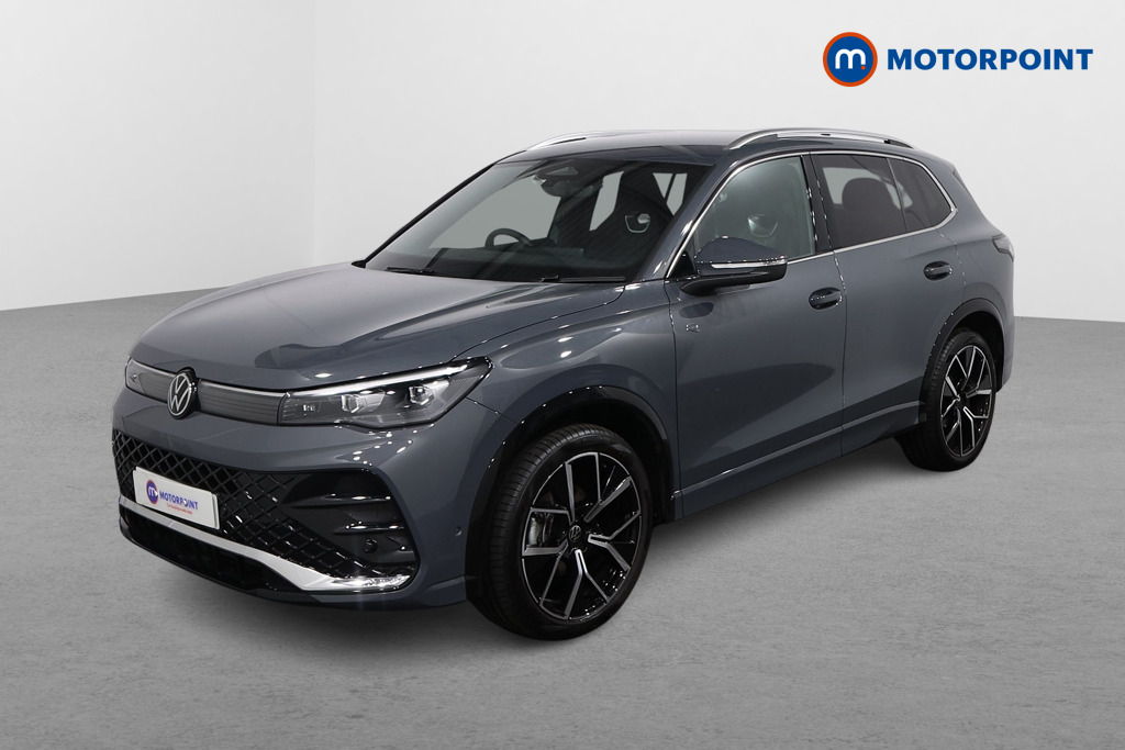 Volkswagen Tiguan R-Line Automatic Petrol SUV - Stock Number (1629181) - Passenger side front corner