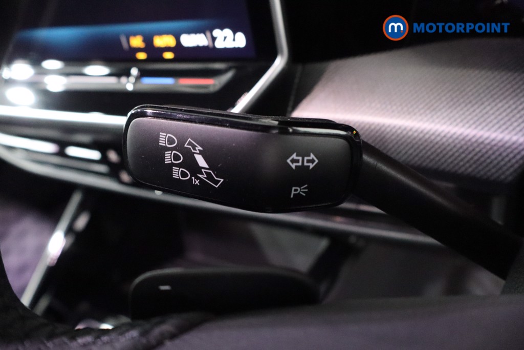 Volkswagen Golf R-Line Automatic Petrol Hatchback - Stock Number (1629187) - 14th supplementary image