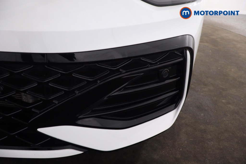 Volkswagen Golf R-Line Automatic Petrol Hatchback - Stock Number (1629187) - 34th supplementary image