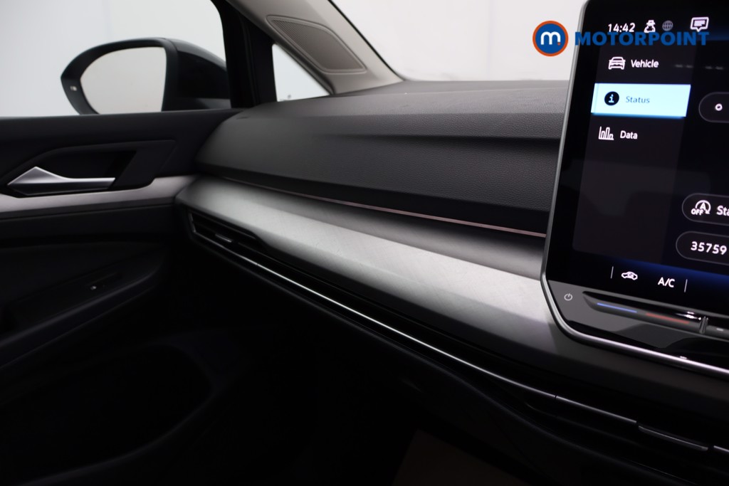 Volkswagen Golf Life Manual Petrol Hatchback - Stock Number (1629609) - 14th supplementary image