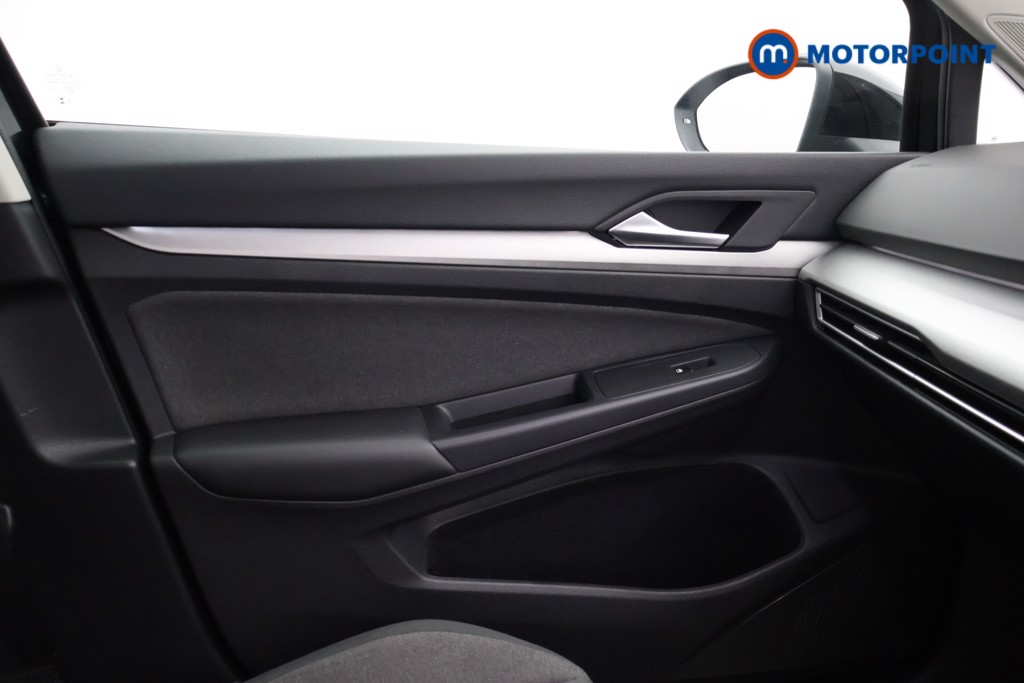 Volkswagen Golf Life Manual Petrol Hatchback - Stock Number (1629609) - 15th supplementary image