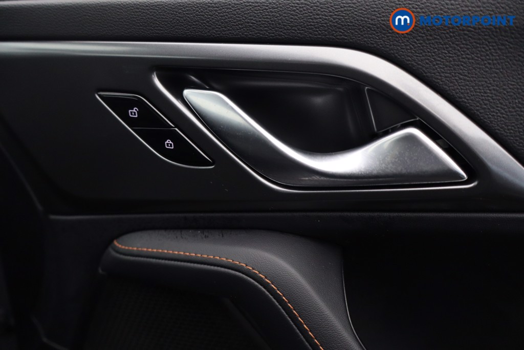 Mg Motor Uk HS Trophy Automatic Petrol-Electric Hybrid SUV - Stock Number (1629817) - 23rd supplementary image