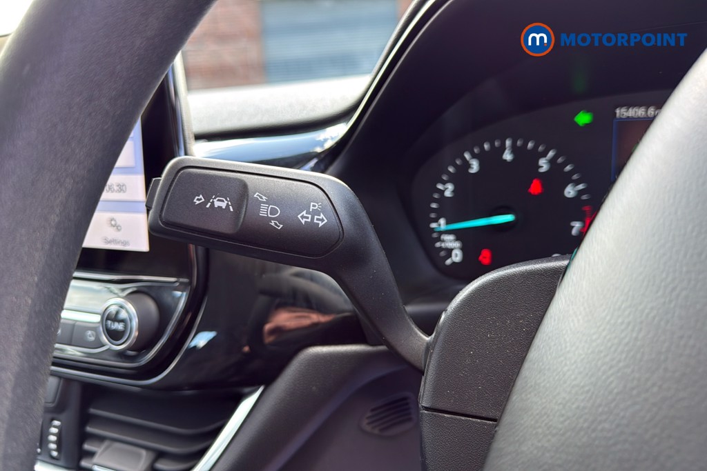 Ford Fiesta Trend Manual Petrol Hatchback - Stock Number (1611015) - 6th supplementary image