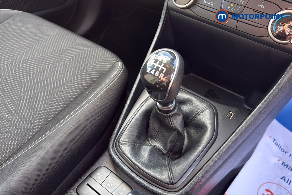 Ford Fiesta Trend Manual Petrol Hatchback - Stock Number (1611015) - 15th supplementary image