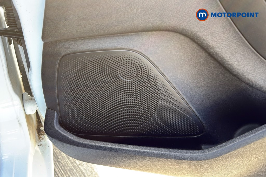 Ford Fiesta Trend Manual Petrol Hatchback - Stock Number (1611015) - 21st supplementary image