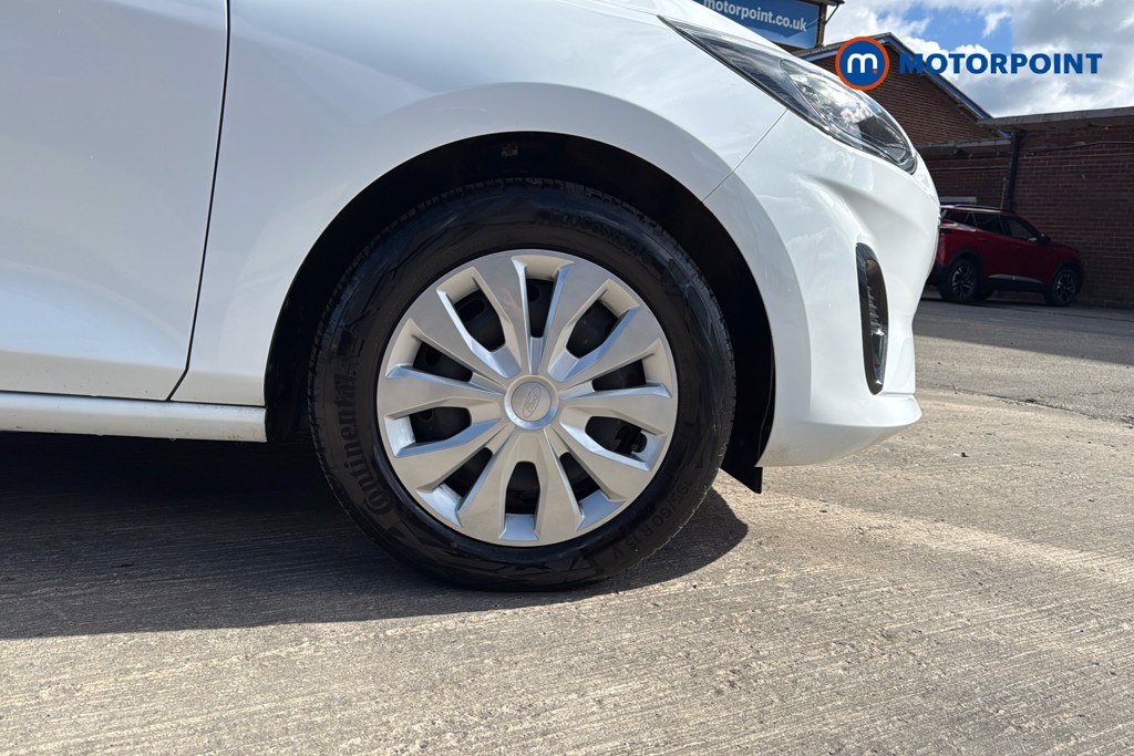 Ford Fiesta Trend Manual Petrol Hatchback - Stock Number (1611015) - 50th supplementary image