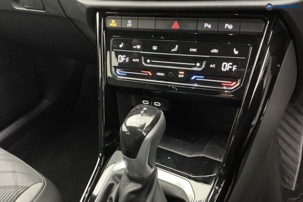 Volkswagen T-Roc Black Edition Automatic Petrol SUV - Stock Number (1613079) - 20th supplementary image