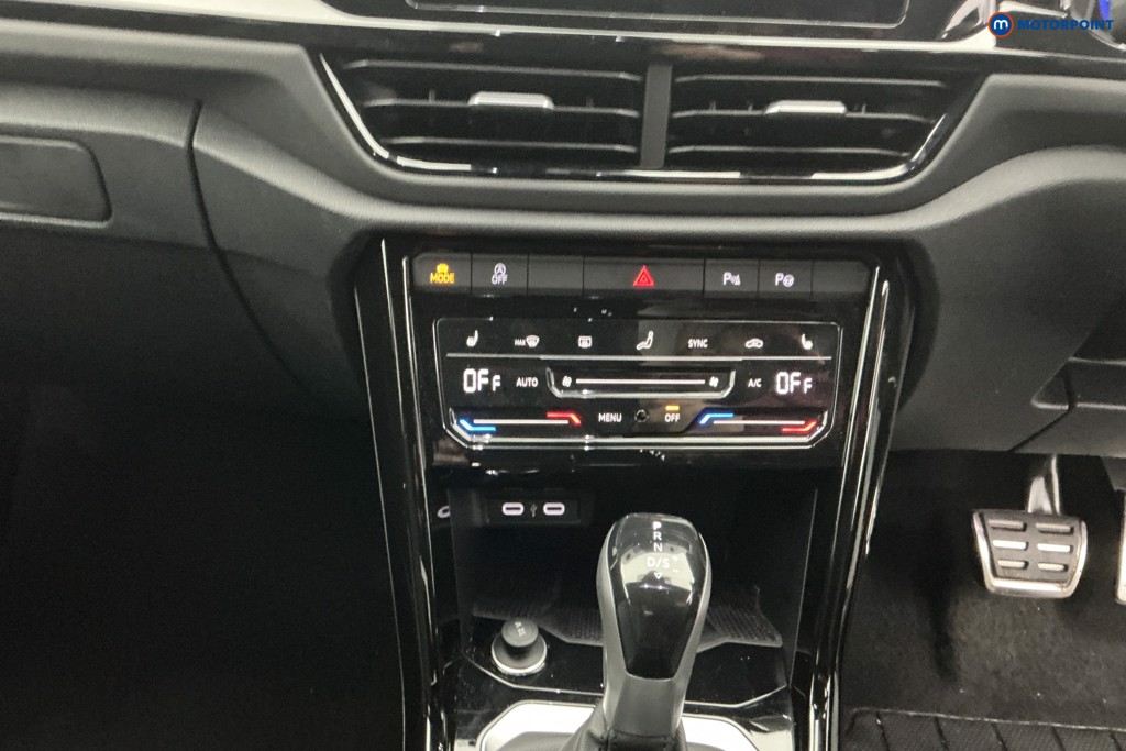 Volkswagen T-Roc Black Edition Automatic Petrol SUV - Stock Number (1613079) - 21st supplementary image