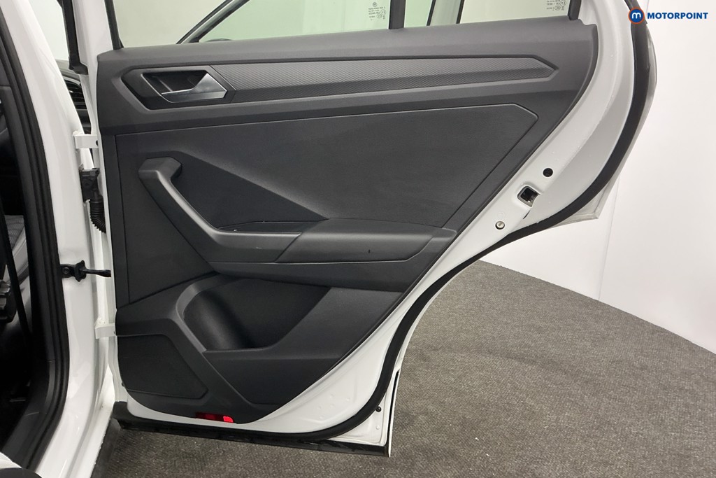 Volkswagen T-Roc Black Edition Automatic Petrol SUV - Stock Number (1613079) - 29th supplementary image