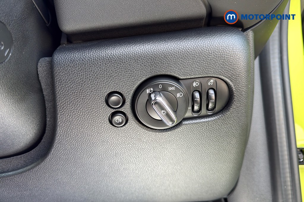 Mini Hatchback John Cooper Works Automatic Petrol Hatchback - Stock Number (1613570) - 18th supplementary image