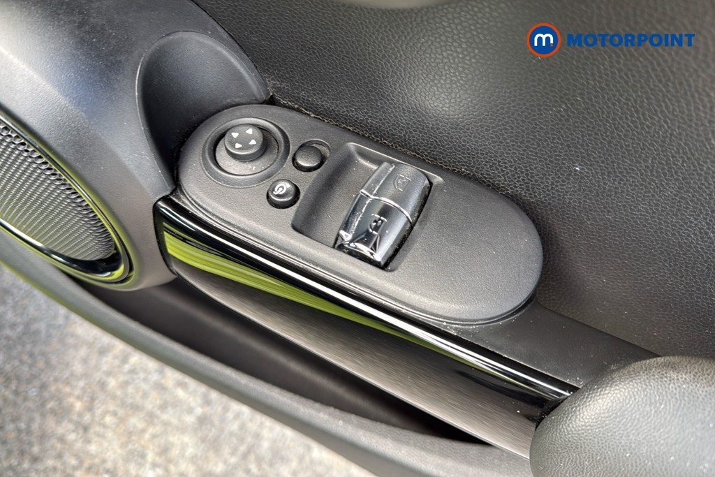 Mini Hatchback John Cooper Works Automatic Petrol Hatchback - Stock Number (1613570) - 20th supplementary image