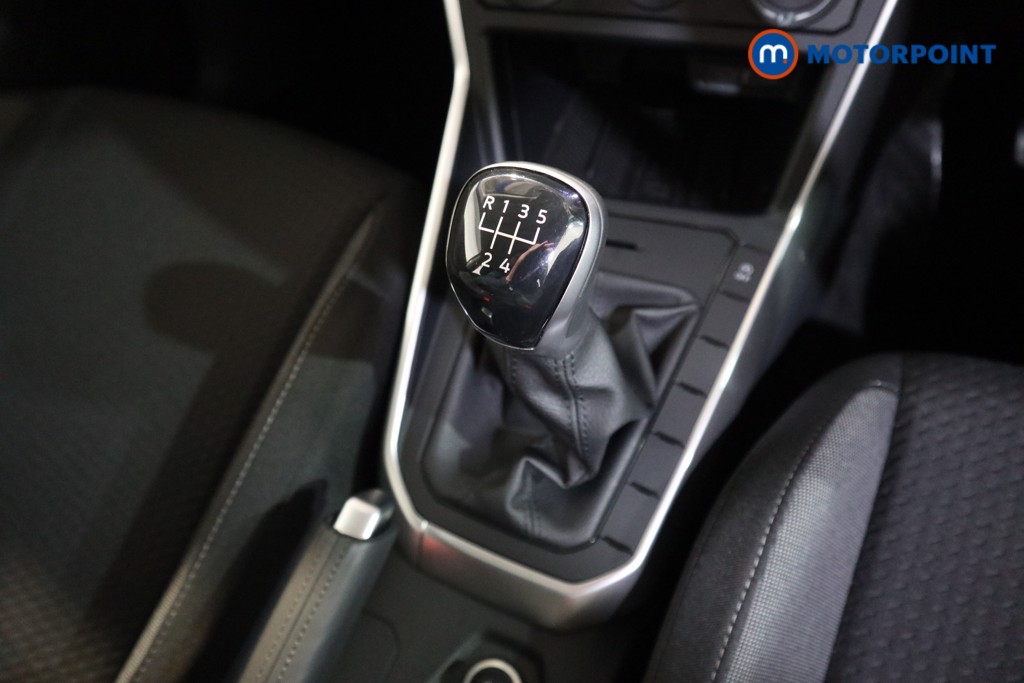 Volkswagen Polo Life Manual Petrol Hatchback - Stock Number (1615199) - 11th supplementary image