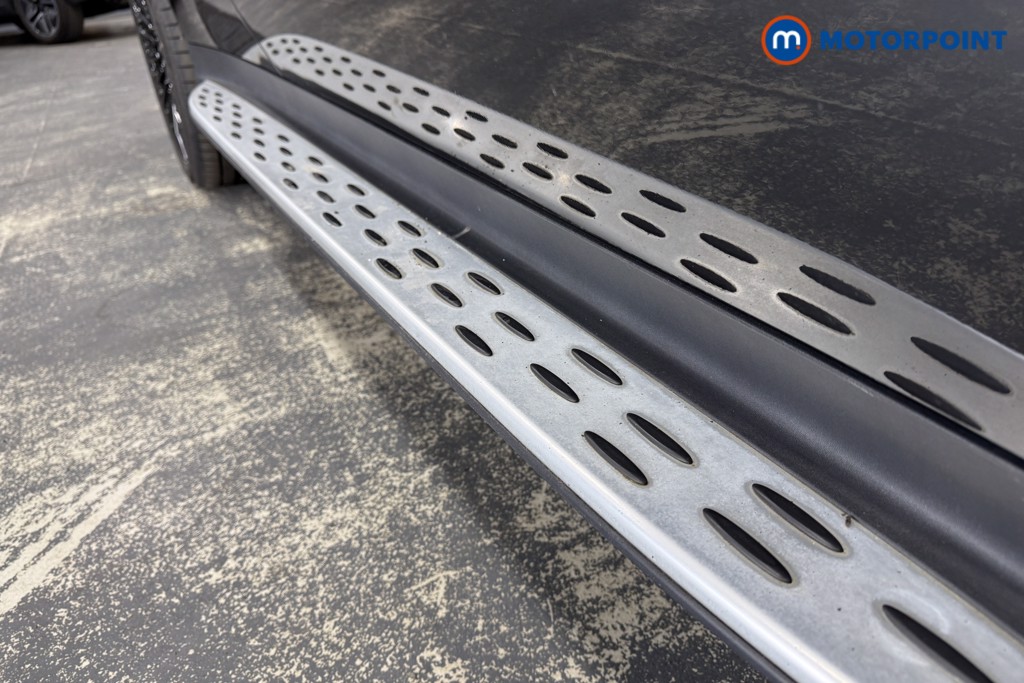 Mercedes-Benz EQC Amg Line Automatic Electric SUV - Stock Number (1615517) - 1st supplementary image