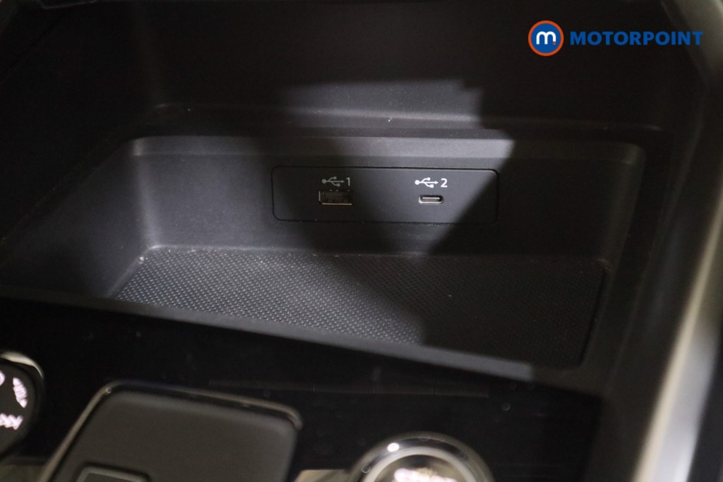 Audi A3 S Line Automatic Petrol Hatchback - Stock Number (1616355) - 10th supplementary image